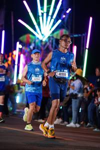 BIB: 42942, 41918
                            <button type="button" onclick="openModal(20559612)" class="btn btn-primary btn-sm float-right btn-popup" data-toggle="modal" data-target=".modal-high-quality">
                        <i class="fas fa-shopping-cart"></i> Add to Cart
                    </button>
                                            <button type="button" onclick="isThisMe(20559612, true)" class="btn btn-success btn-sm float-right btn-popup btn-isme hidden" data-toggle="tooltip" data-placement="bottom" title="นี่คือรูปของคุณใช่ไหม คลิกที่นี่เพื่อเอาเข้าอัลบั้ม">
                        <i class="fas fa-plus"></i> Add to album
                    </button>
                    <button type="button" onclick="isThisMe(20559612, false)" class="btn btn-warning btn-sm float-right btn-popup btn-isnotme hidden">
                        <i class="fas fa-ban"></i> Remove from album
                    </button>